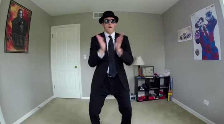 【動画】ジャミロクワイの曲で120日間踊り続けた人