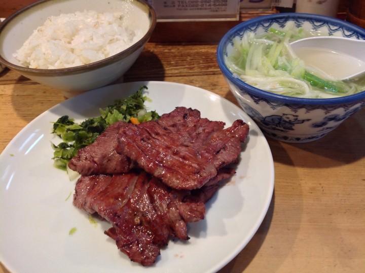仙台の美味しい牛タンを食べに来たよ！「太助」