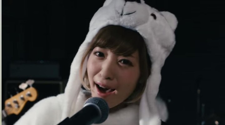 【シロクマ可愛い動画】花王 サクセス スカルプスマッシュ 「爽快ロック」 CM