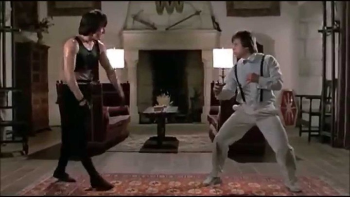 【動画】ジャッキー・チェンが選ぶ、「ファイティング・トップ10」の第１位は、元アメリカンキックボクシング世界王者ベニー・ユキーデの対決