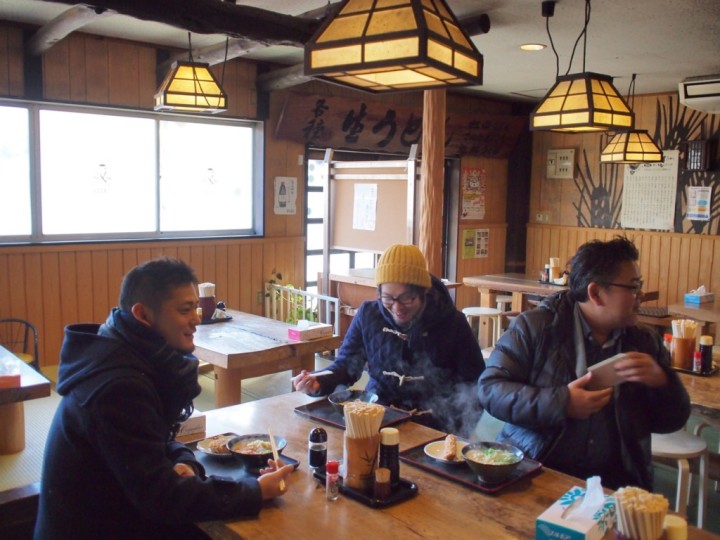 ヨコクラうどん（香川県高松市）。コーヒーも飲める。ゆったり楽しむ香川のうどん
