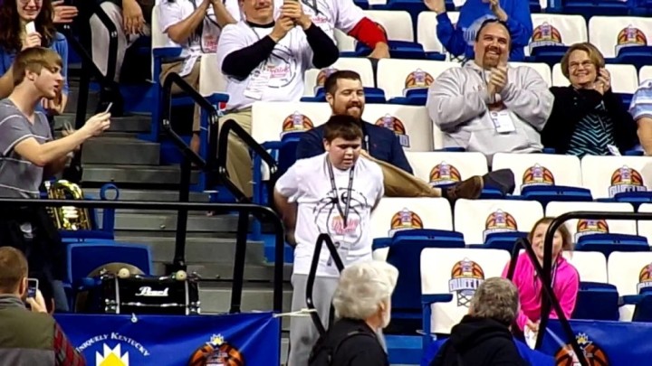 【ダンス】バスケットボールのハーフタイムに魅せた超HAPPYなダンス！