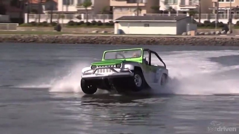 水陸両用車の動画。「WaterCar」が発表した「Panther」(パンサー)が凄すぎるｗｗｗ