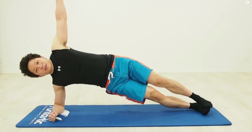 19日で横腹を引き締める！初級・中級・上級編トレーニング方法。