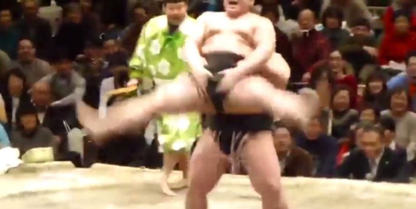 お相撲の初切(しょっきり)が面白すぎるwwwと話題に。
