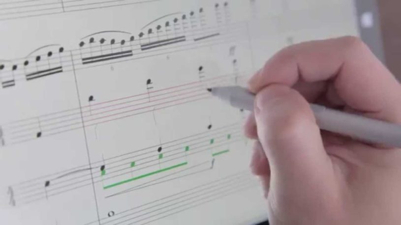 手書きでスラスラと楽譜を綺麗に書けるソフト「StaffPad」
