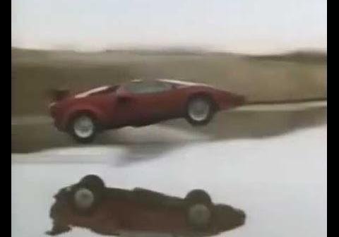 車で水切りのように跳ねさせることが出来るのか？<br>ランボルギーニで実験wwww