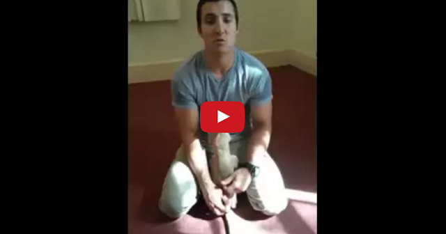 生後４ヶ月のカンガルーさん救助した警察官のTシャツに入りたがる理由