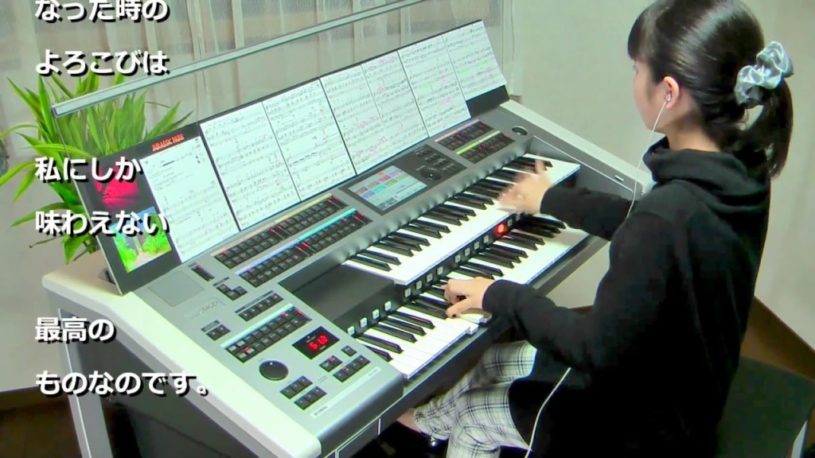USJに行きたくなるｗｗ天才エレクトーン美女が奏でる「ジュラシック・パークのテーマ」