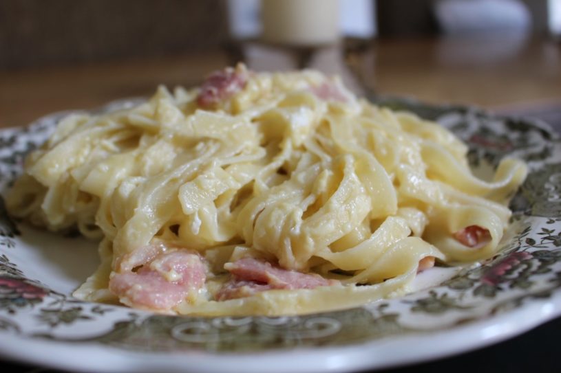 イタリア人の友達のカルボナーラがおいしい「生クリーム使わないカルボナーラレシピ」が話題