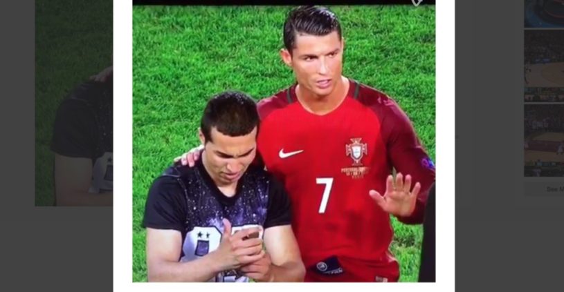 クリスティアーノロナウドと一緒に写真をとろうとするファンの映像が世界中で話題に