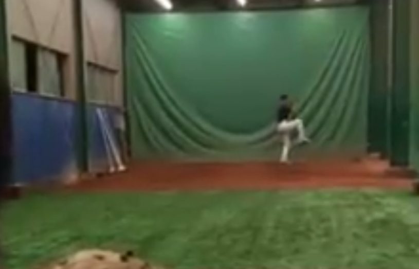 武井 壮さん４５歳までに必ず１４０ｋｍ投げると宣言した動画に小宮山投手が１４０ｋｍでてるなと太鼓判