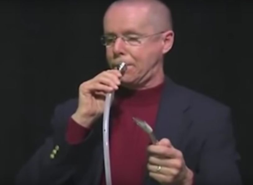 どのようにしてDubstepを発見したのか？不思議な音の出し方がすごすぎるwww