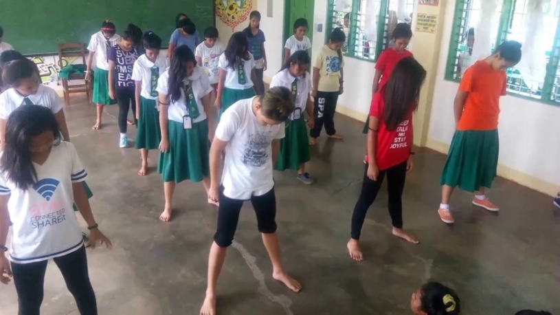 ピコ太郎PPAPをみんなで踊ると楽しくなることが判明