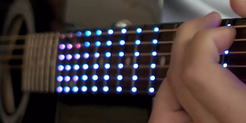 LEDでギターの学習をサポートしてくれるシステム