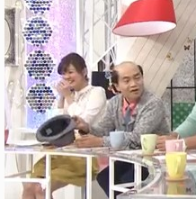 SKE48びっくり 水道橋博士がハゲ頭で登場 - YouTube