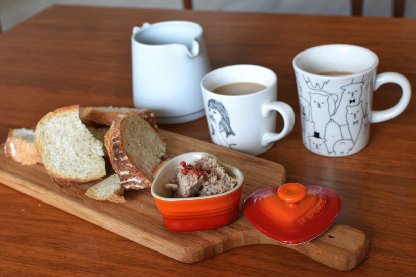 作り置きしたい！ル・クルーゼで作る自家製ポークリエットのレシピ