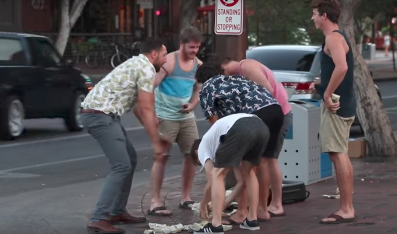 もし１００万ドル落としてしまったらどんな反応をするか？