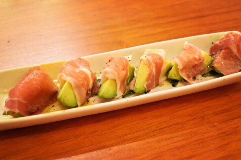 アボカドとマスカルポーネの生ハム巻きのレシピ