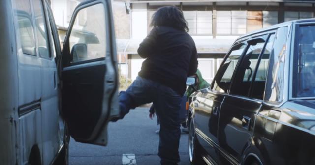 車を大事にしよう！車と人間が入れ替わるおもしろ動画が話題に