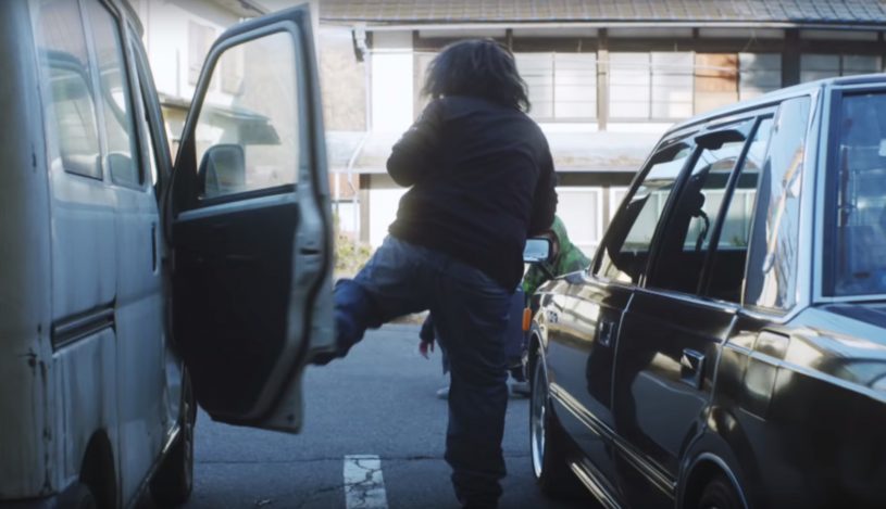 車を大事にしよう！車と人間が入れ替わるおもしろ動画が話題に