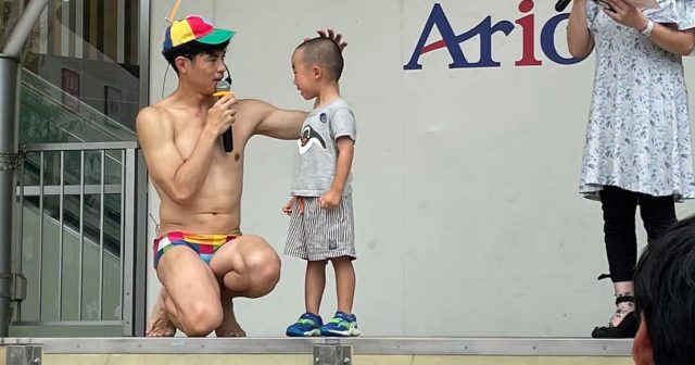 小島よしおさんがアリオ亀有に来たよ！