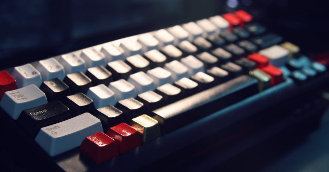 HHKBの黒のキーボード文字が読めなかった