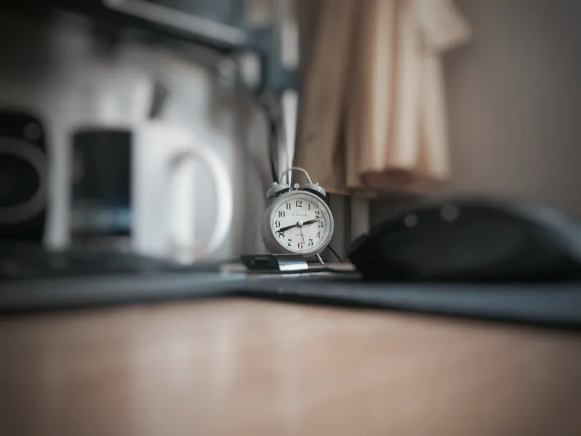 お金の魔法師、ウォーレン・バフェットの考え方と “5/25 ルール”