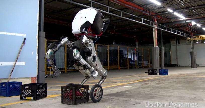ボストン・ダイナミクスの新しいロボットは、ジャンプもできる！速い！