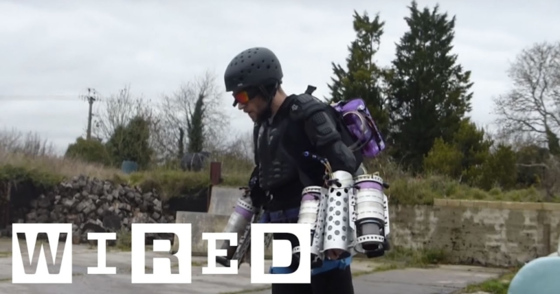 アイアンマンのように空が飛べるような道具を作った人が現れたｗｗｗｗ